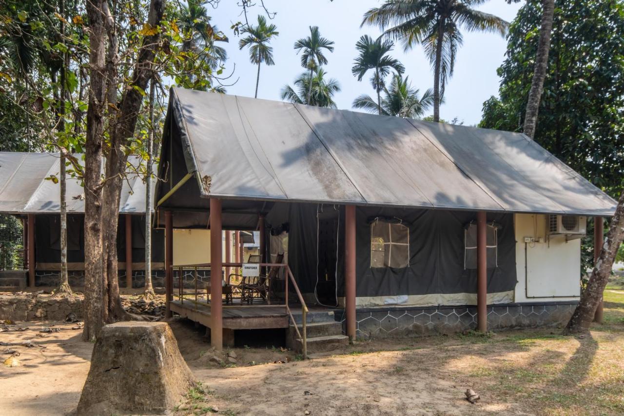 Amritara Riverside Luxury Tents Thattakād Exterior foto